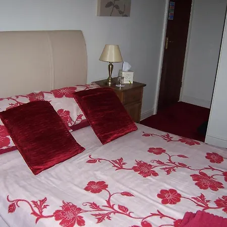 Spring Guest house 3*